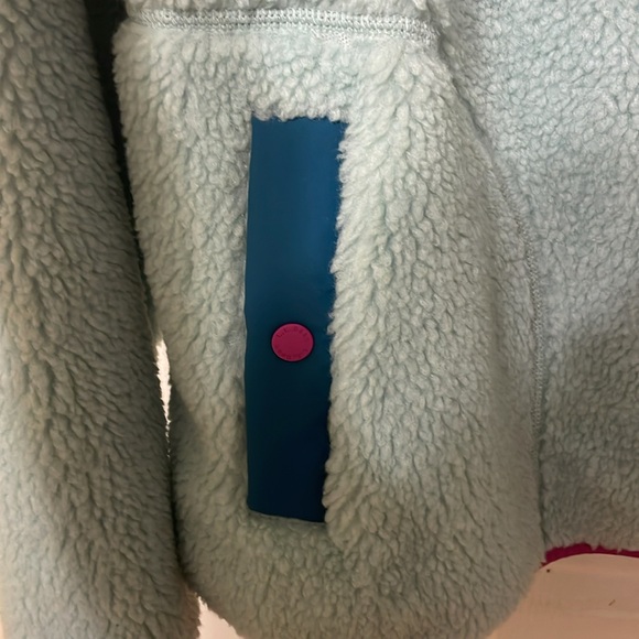 NWT Women’s LL Bean Sherpa Fleece Pullover in Powder Blue - size Med - Picture 3 of 4
